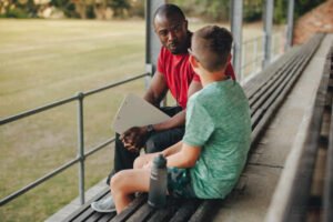jeune professeur deps enseignant en plein air